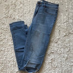 Bullhead Skinny Jeans